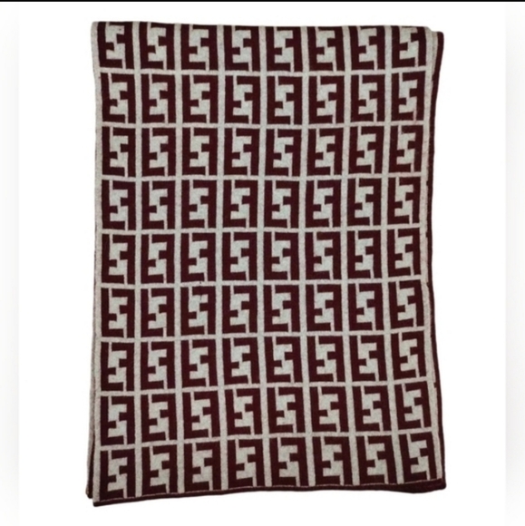 🏅FENDI Zucca Wool Scarf🍭GIFT🎵TRENDING - Picture 5 of 9